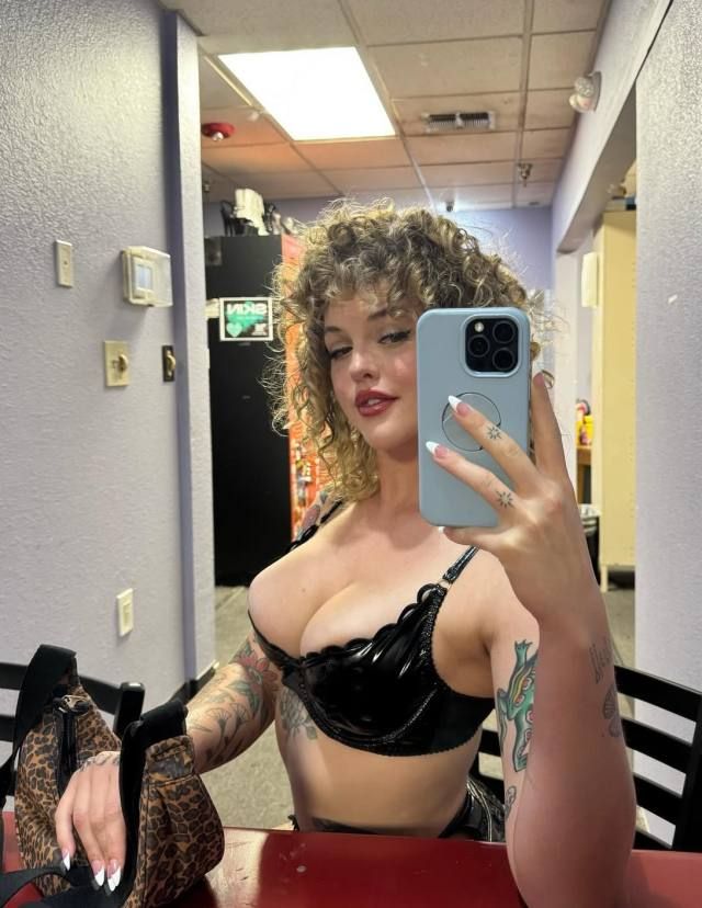 NEED A SWEET WOMAN WITH CLEAN PUSSY AND TITS💋420 FRIENDLY 💝… THEN YOU’RE AT THE RIGHT PLACE,  I’M HELEN - Image 3